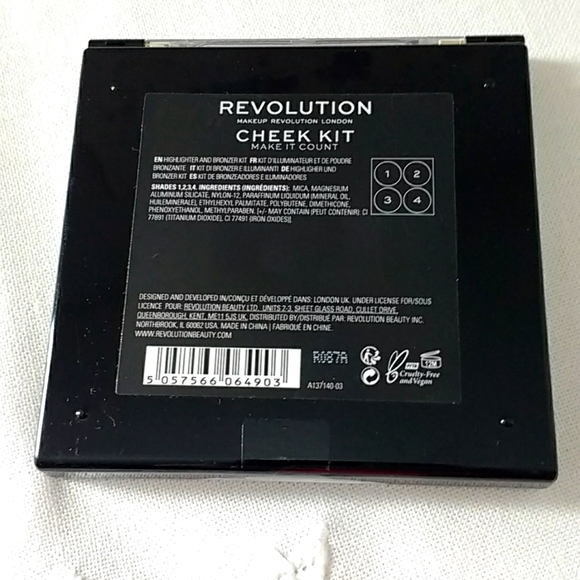 Revolution Cheek Kit - Picture 5 of 5